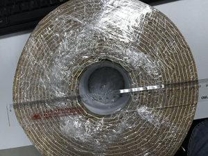 Onglets en liège avec mousse autocollante