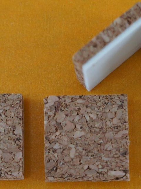 Coussinets d'espacement en liège avec mousse PVC